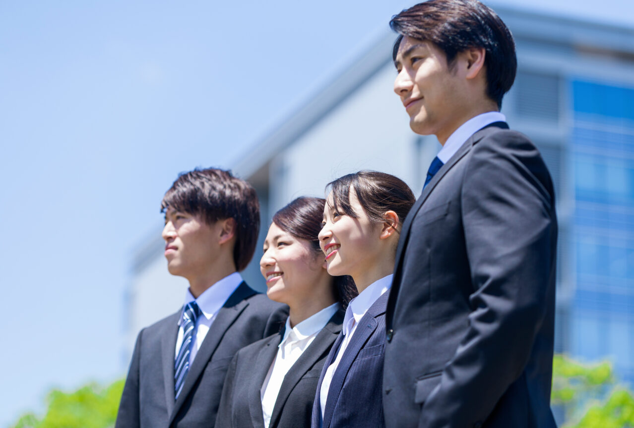 「優秀なのに、自分から動けない」新人が増えている理由｜研修を通じて見えた、これからの新人育成のポイント