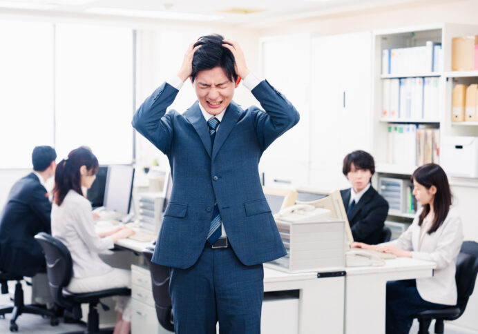 若手社員が失敗を恐れる理由とは?|挑戦できる職場をつくる若手育成のポイント